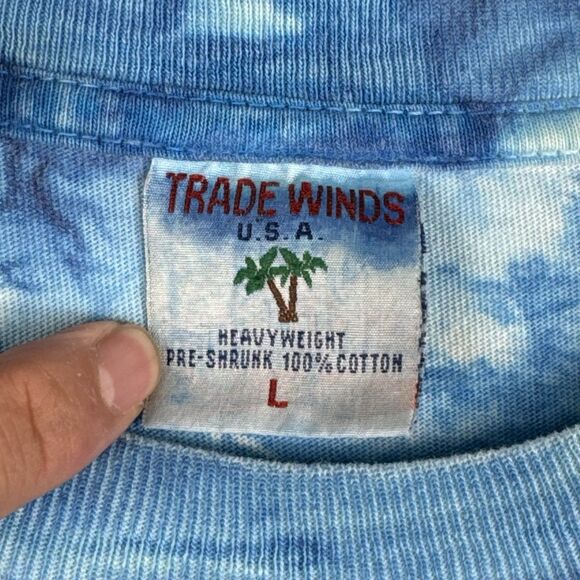Vintage Bayside Miami Shirt Size Large AOP Waves Single Stitch 90's Trade Winds - Picture 6 of 9